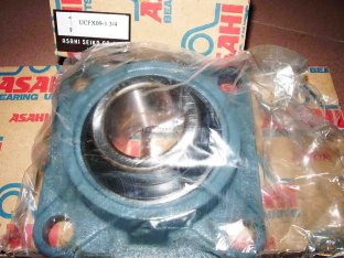 GCr15SiMn, G20Cr2Ni4A,Pillow Block Ball Bearings UCFC 205 UCFC212-38